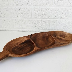 Vintage Monkey Pod Wood Tray | Pea Pod Tray