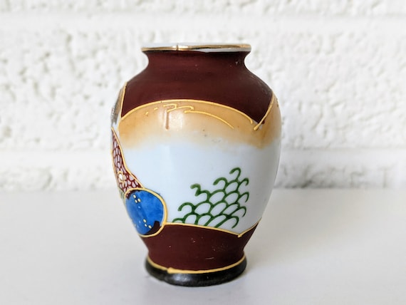 Vintage Japan Moriage Satsuma Style Miniature Vase | Made in