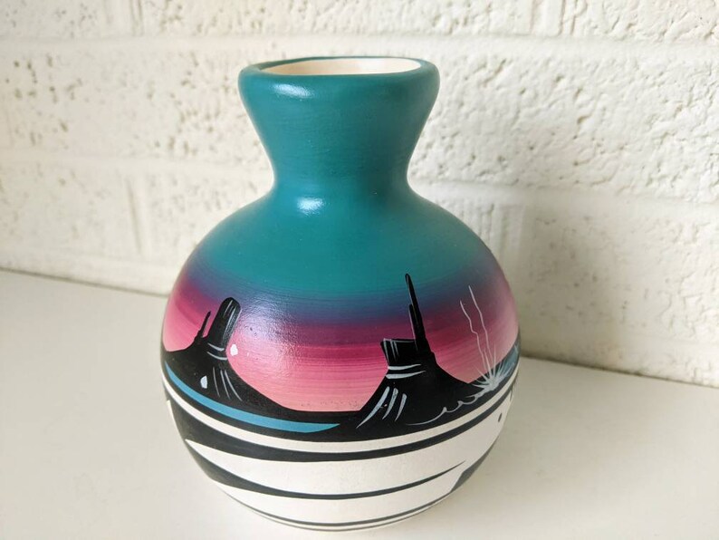 Signed C Billy Dine Navajo Diné Etched Pottery Vase
