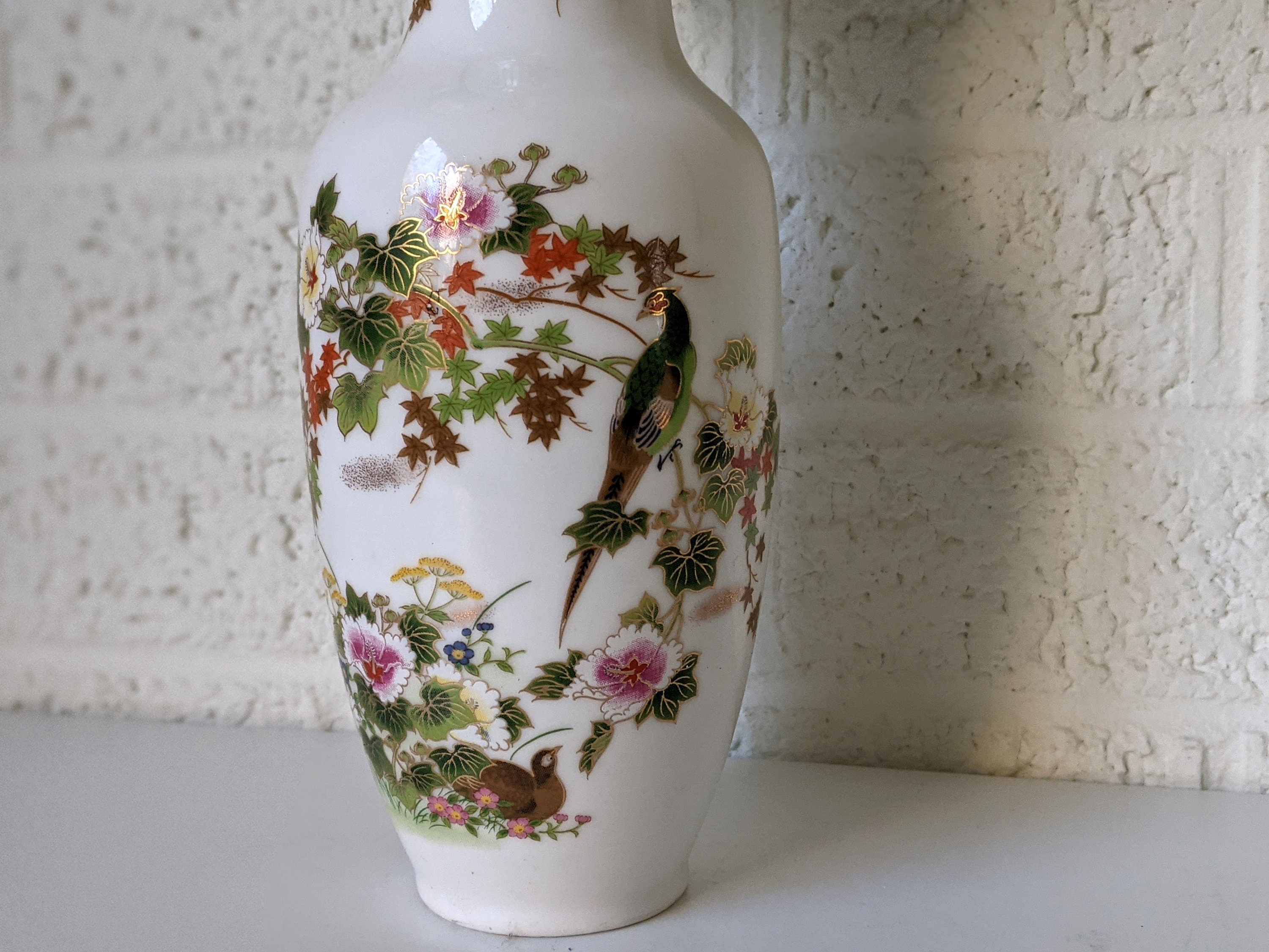 JGI Shaddy Mino China Vase | Peacocks Blooms Flowers | Japan