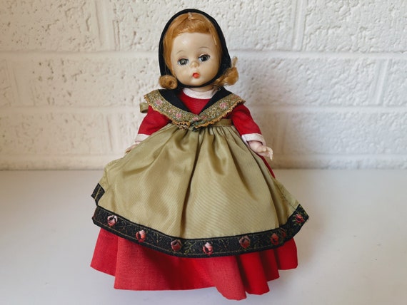 ビンテージ・マダムアレキサンダー 18cm ヴィンテージ マダム アレキサンダー「スウェーデン」人形
