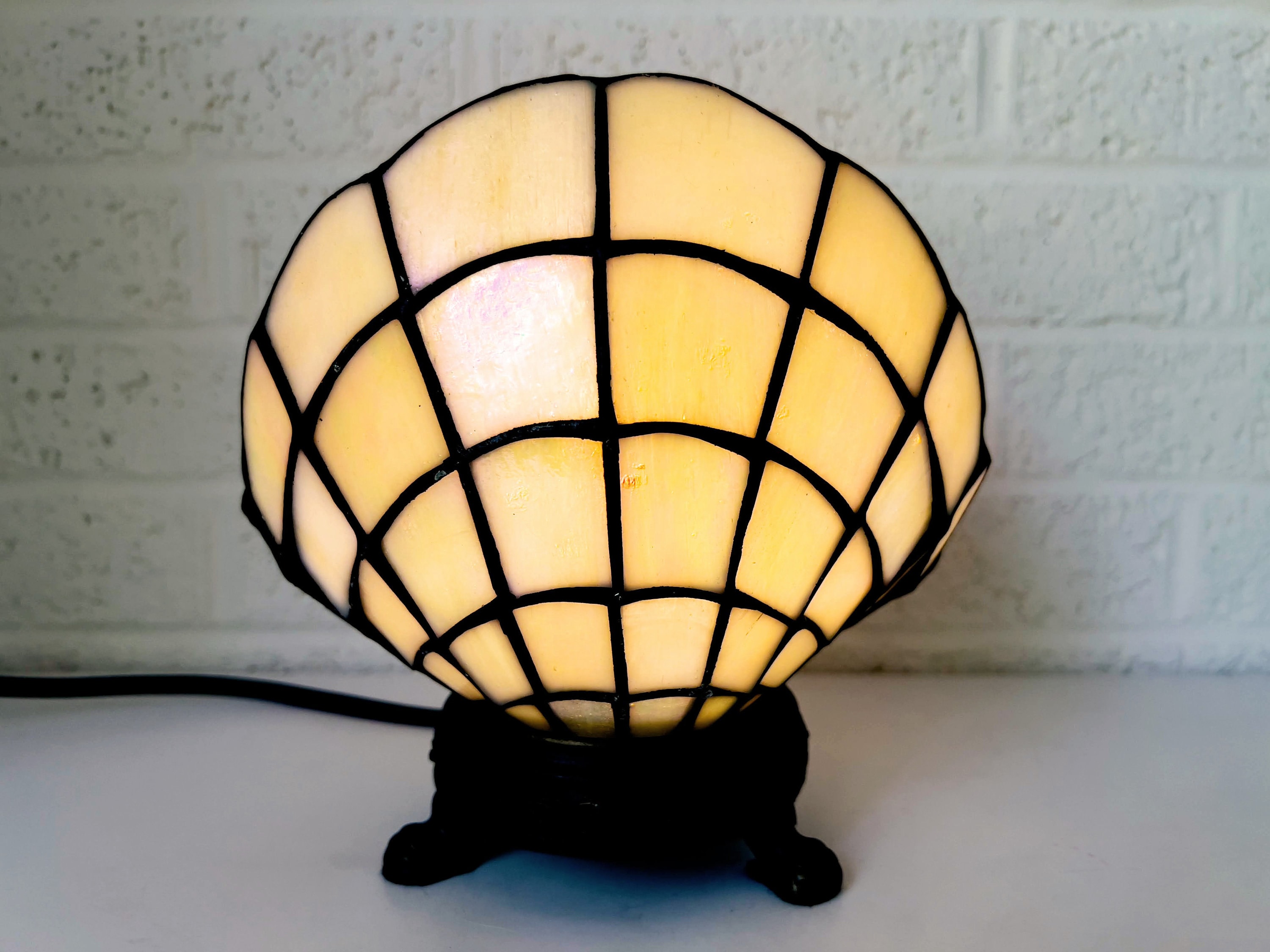 Vintage Stained Glass Clam Shell Accent Lamp Mother of Pearl
