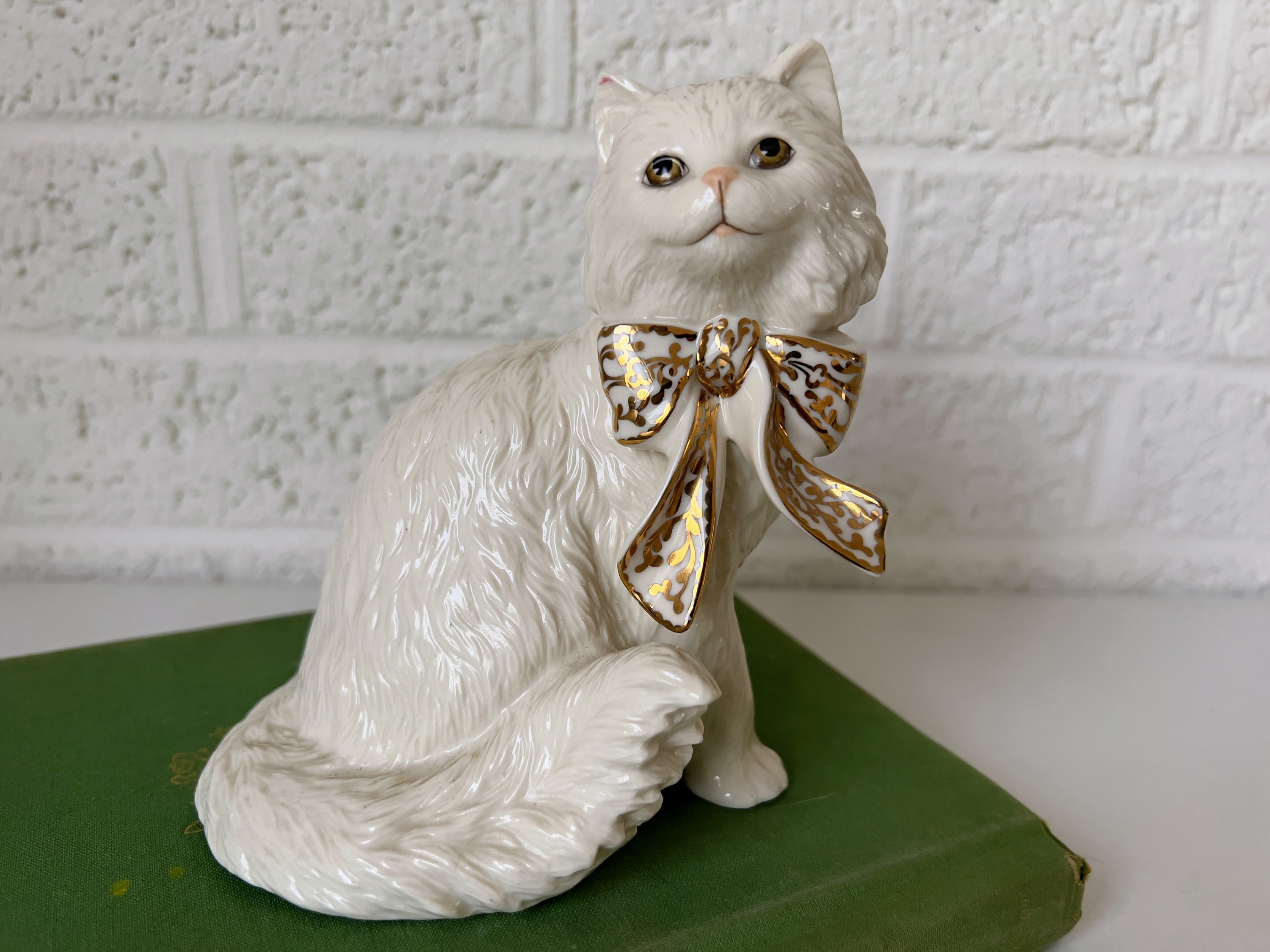 レノックス猫 ( 大きなサイズ ) Sitting Pretty