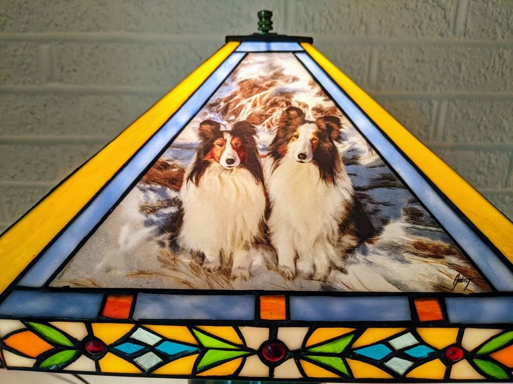 Vintage Tiffany Style Stained Glass Sheltie or Collie Dog Lamp