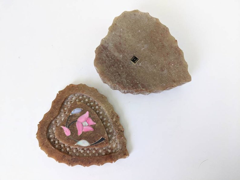 Heart Shaped Trinket Box with Lid Stone Marble Trinket Box with Mother of Pearl Inlay Flower