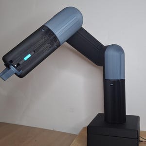 ロボットアーム P-P 1.0、3Dプリント可能（Arduino/ESP32/RPi互換）