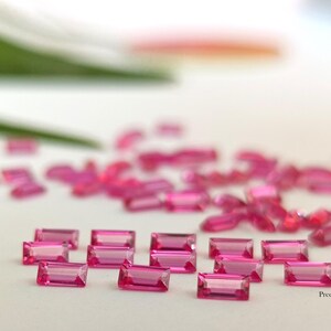 Rubis taille baguette de 2,5 x 5 mm, qualité supérieure AAA pour bijoux
