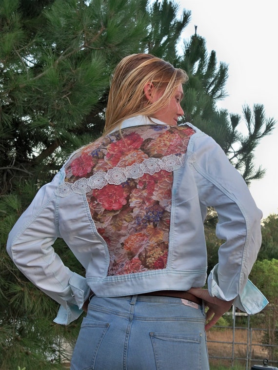 light blue denim jacket womens