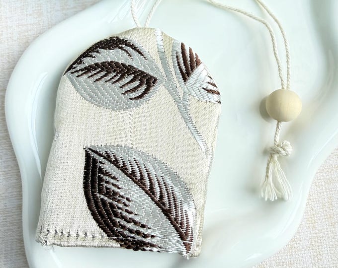 Hidden Key Chain Pouch Keyring – Secret Mini Hide a Key Holder, Secure Travel Key Storage Case, Compact Everyday Carry Key Wallet Accessory