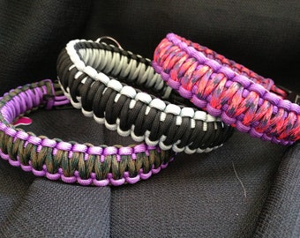 Collare per cani Paracord di medie dimensioni personalizzabile - 2 colori (da 13" a 17")