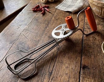Vintage handslinger eierklopper, Prestige Belgium-mixer, retro keukengerei, handmatige garde, decor boerderij keuken