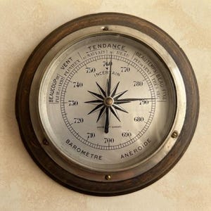 Vintage French Wooden Aneroid Barometer, Round Wall Weather Station, Mouvement Garanti Nautical Office Decor, Mid Century French Country