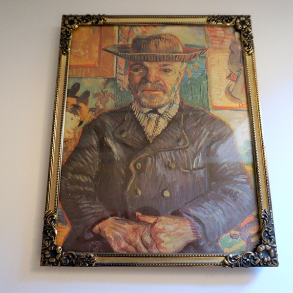 Vintage Picture Frame 8 x 10 - Gold Embossed Frame