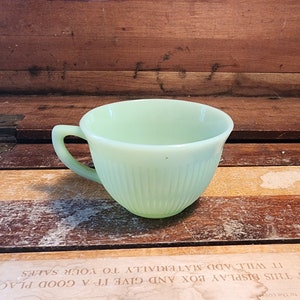 Cup Jane Ray Jadeite Glass Fire King Vintage