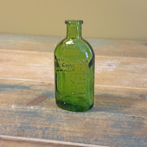 Wheaton Green Miniature Frank&#39;s Safe Kidney Liver Cure Bottle Vintage