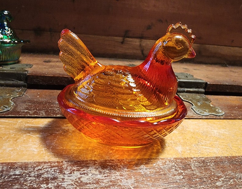 Hen on Nest Miniature Salt Dip Salt Cellar Glass Vintage image 6