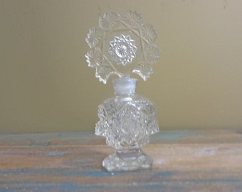 I.W. Rice IRICE Cut Glass Crystal Daisy Star Bottle Vintage