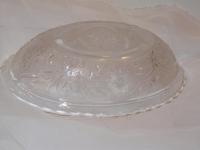 Vintage Oval Bowl Sandwich Pattern Anchor Hocking