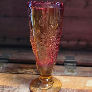 Glass Vase Grape Leaf Amberina L.E. Smith Glass Vintage