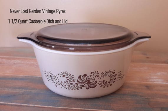 Pyrex Harvest 1 12 Qt Casserole Dish And Lid Vintage