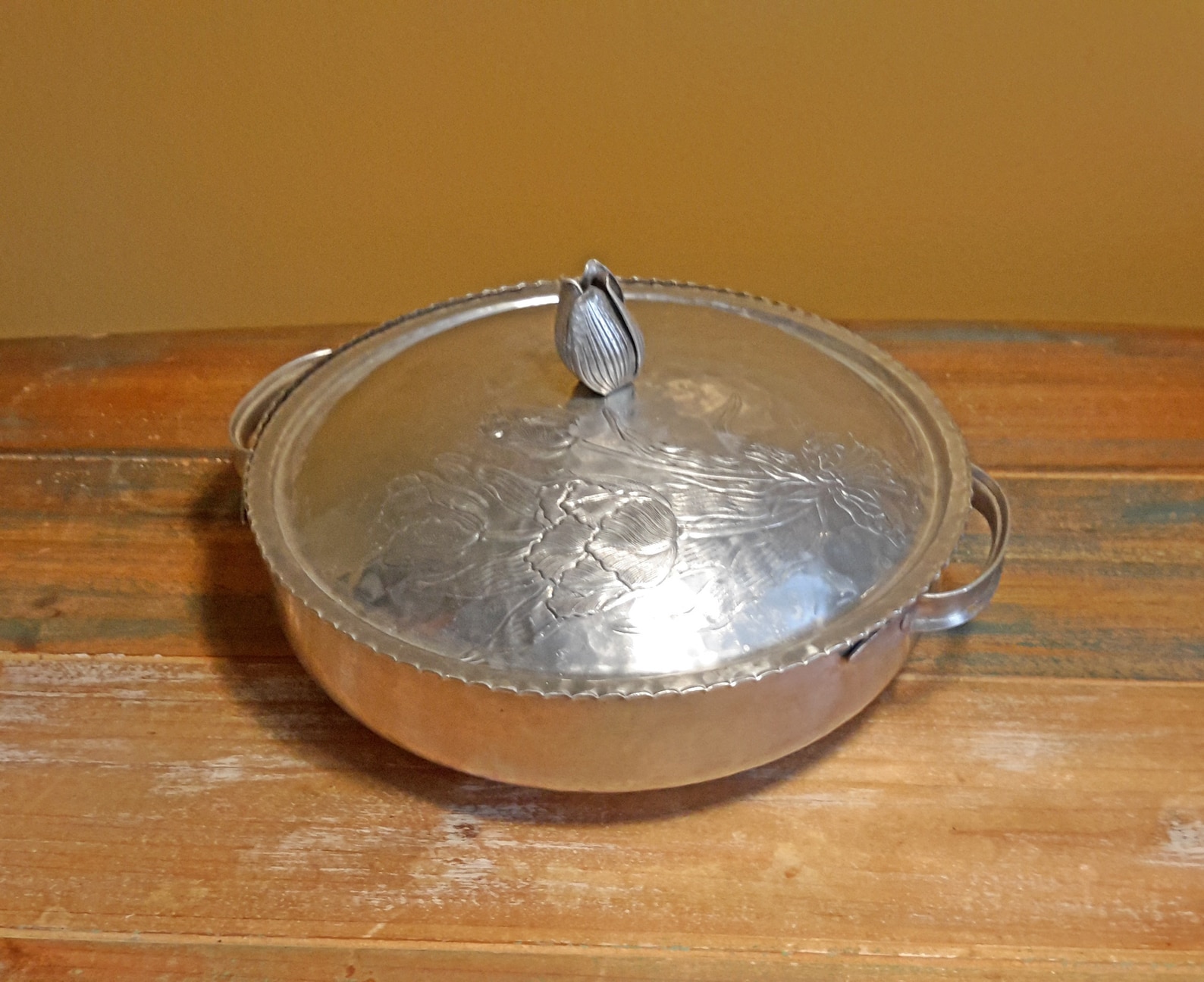 Rodney Kent Hammered Aluminum Tulip Casserole Dish With Lid Etsy