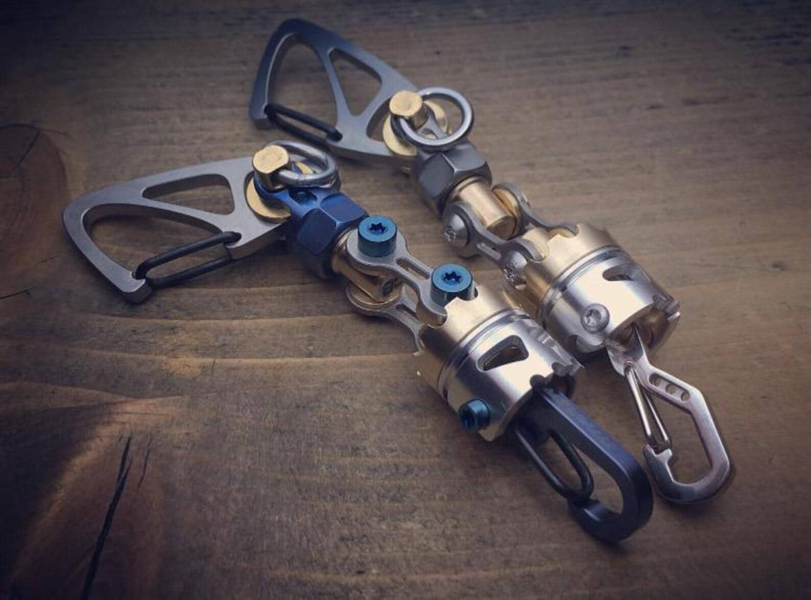 Titanium Keychain Box Titanium Keychain With Swivel & Skull Piston – Modular EDC Connector ...