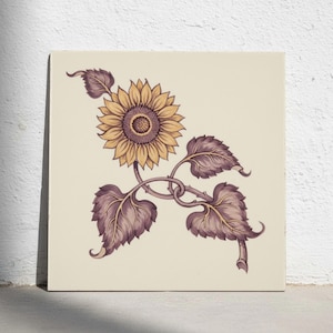 Könnte beinhalten: Eine quadratische Fliese mit einer zentralen gelben Sonnenblume mit dunkelbrauner Mitte, umgeben von stilisierten violetten Blättern und Stängeln. Die Illustration ist auf einem cremefarbenen Hintergrund platziert und zeigt ein botanisches Motiv.