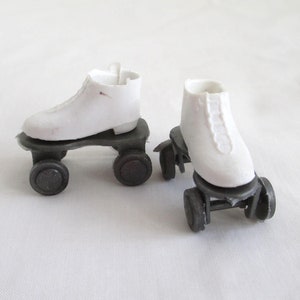 Barbie Shoes Vintage Barbie Roller-Skates Shoes
