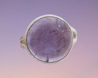 Vintage Ring Amethyst Agate Natural Cabochon Sterling Silver 925 Ring Size 8 1/2 Just Gorgeous!