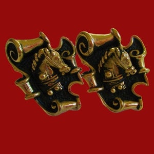 Vintage Swank Trojan Horse Designer Collection Gold Enamel Trojan Horse Large  Dimensional Cufflinks Cuff Links