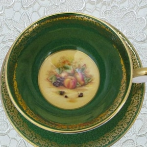Aynsley Tea Cup And Saucer Lovely Duo Fruit Green And Gold Cabinet Teacup And Saucer Tea Party England Bone China  Vintage Teacup set