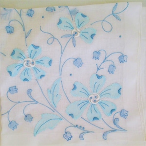 Vintage Hankie Floral Hankie Wedding Bridal HANDKERCHIEF Hanky  Vintage Linens By Vintagelady