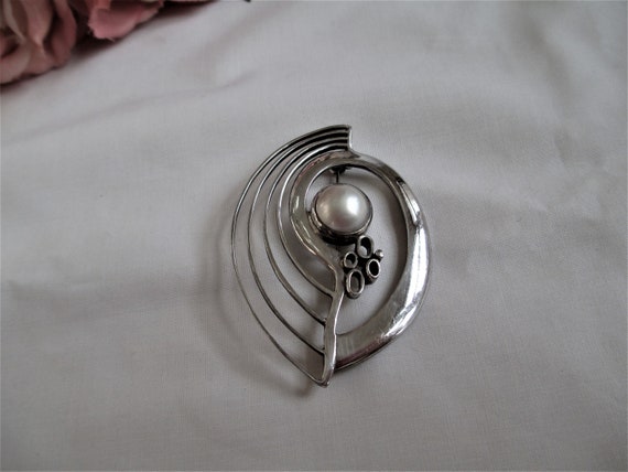 Vintage Sterling Modernist Pin With Pearl Pin/ Br… - image 3