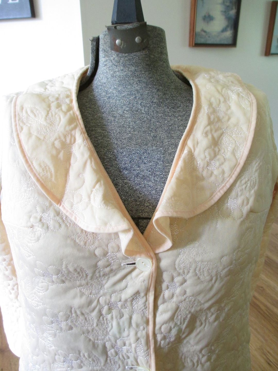 Vintage Bathrobe 1950's 60's Peach Quilted Triko Bella Housecoat Robe Cover up Loungewear ...