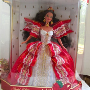 Barbie Doll Vintage 1997 Mattel Happy Holidays Barbie Stunning NOS Vintage