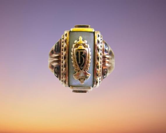 Vintage Jostens 10k Mother of Pearl 1949 Class Ring 10K Yellow Vintage Jostens 10k Mother of Pearl 1949 Class Ring 10K Yellow