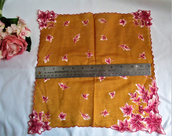 Vintage Hankie Beautiful Color Hanky Floral With … - image 5