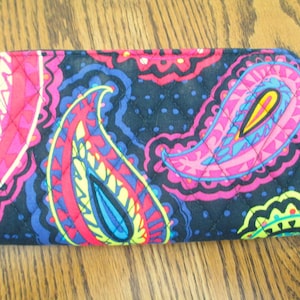 Vera Bradley Akkordeon Brieftasche Twilight Paisley Atemberaubende Paisley Brieftasche, neu ohne Tags