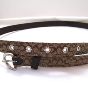 Coach Belt Vintage Brown Jacquard Coach Signature Brown/tan  display picture 3
