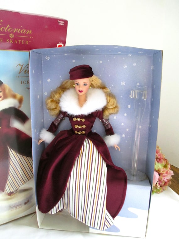 Bambola Barbie Vittoriana Pattinatrice sul Ghiaccio Bambola Barbie