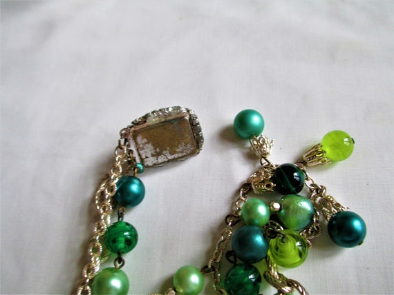 Vintage Art Glass Many Colors Of Green 3 Strand  … - image 10