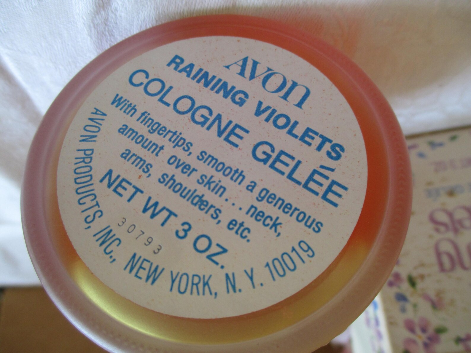 Avon Vintage Raining Violets Full Decanter Cologne Gelee in Original ...