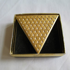 Vintage Compact Art Nouveau Faberge Compact Triangular Shape Basket Weave in Original box