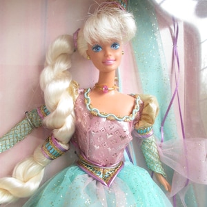1994 Rapunzel Barbie - Etsy