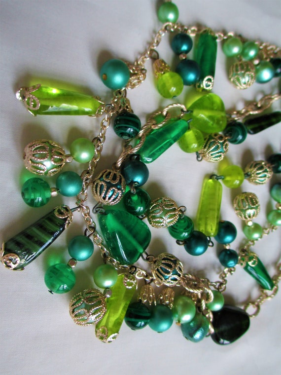 Vintage Art Glass Many Colors Of Green 3 Strand  … - image 4