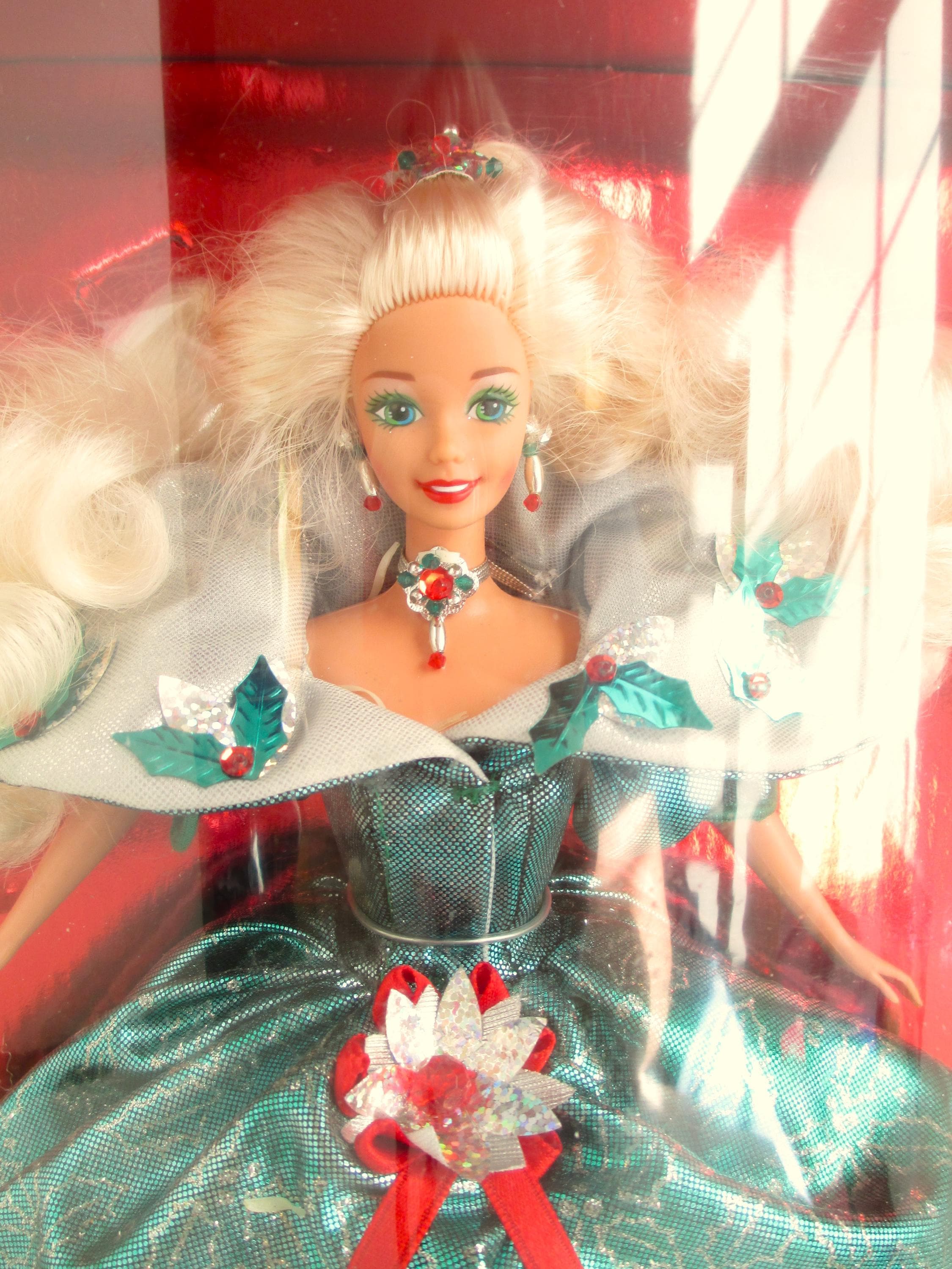 Barbie Doll Vintage Stunning 1995 Happy Holidays Special Edition