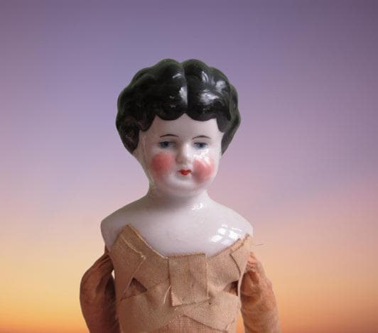Poupée BIEDERMEIER Ancien dans Son Coffrets Garni