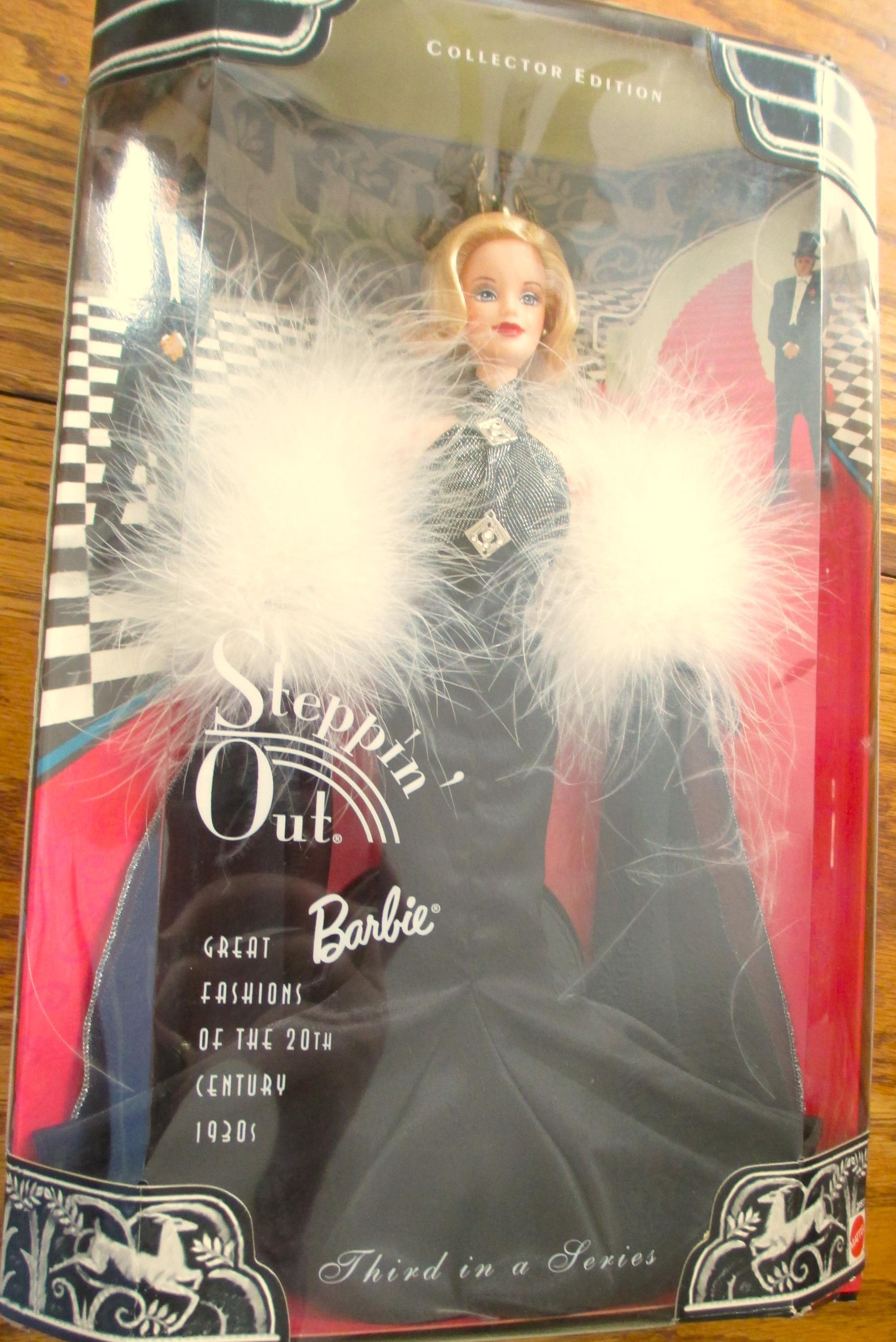 Barbie Steppin' Out - Mattel 1998 - NRFB - Collection