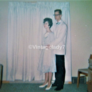 Vintage Photo 1950&#39;s Wedding Bride And Groom Home Wedding Original Found Photo, Vernacular Photograph