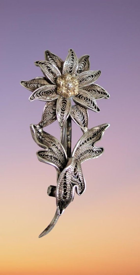 Vintage Silver Filigree Flower Pin/ Brooch Unusual